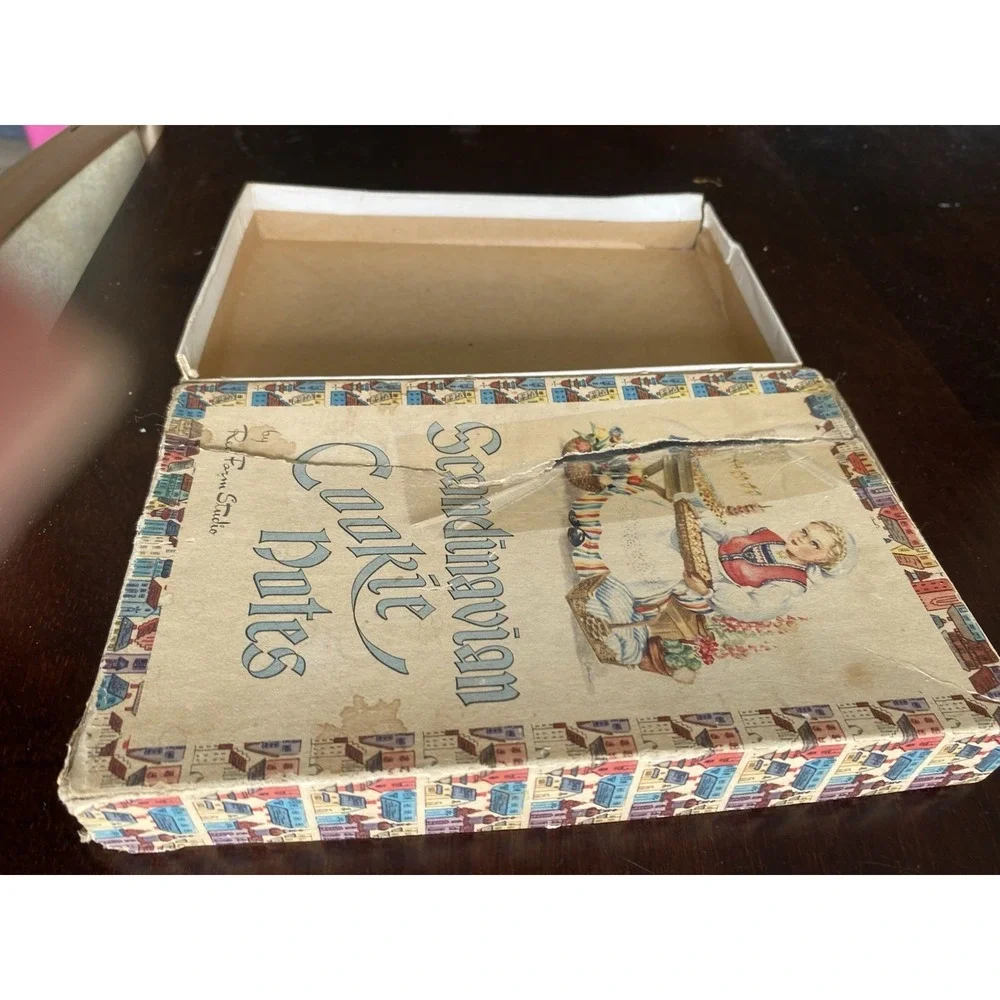 Scandinavian Cookie Notes Recipes W/ Envelopes